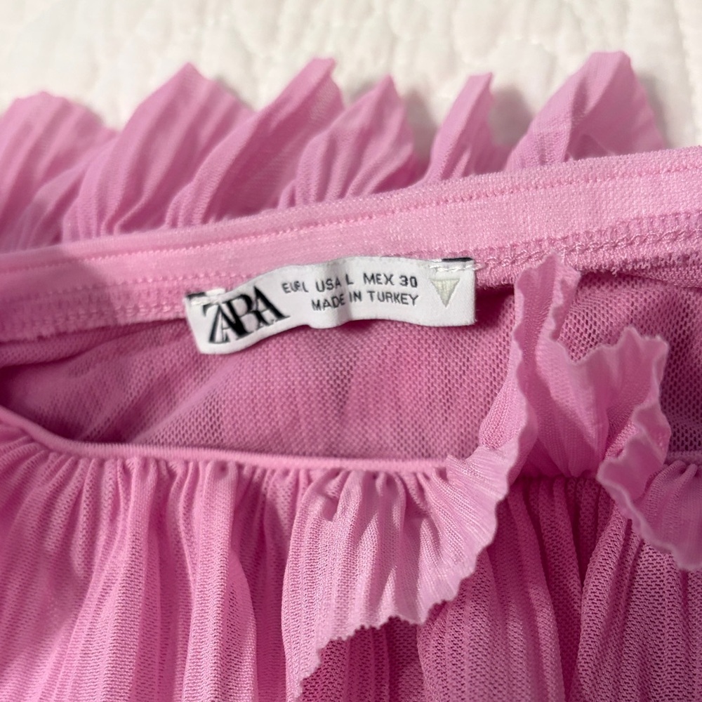 Zara Pink Ruffled Top - Picture 2 of 3